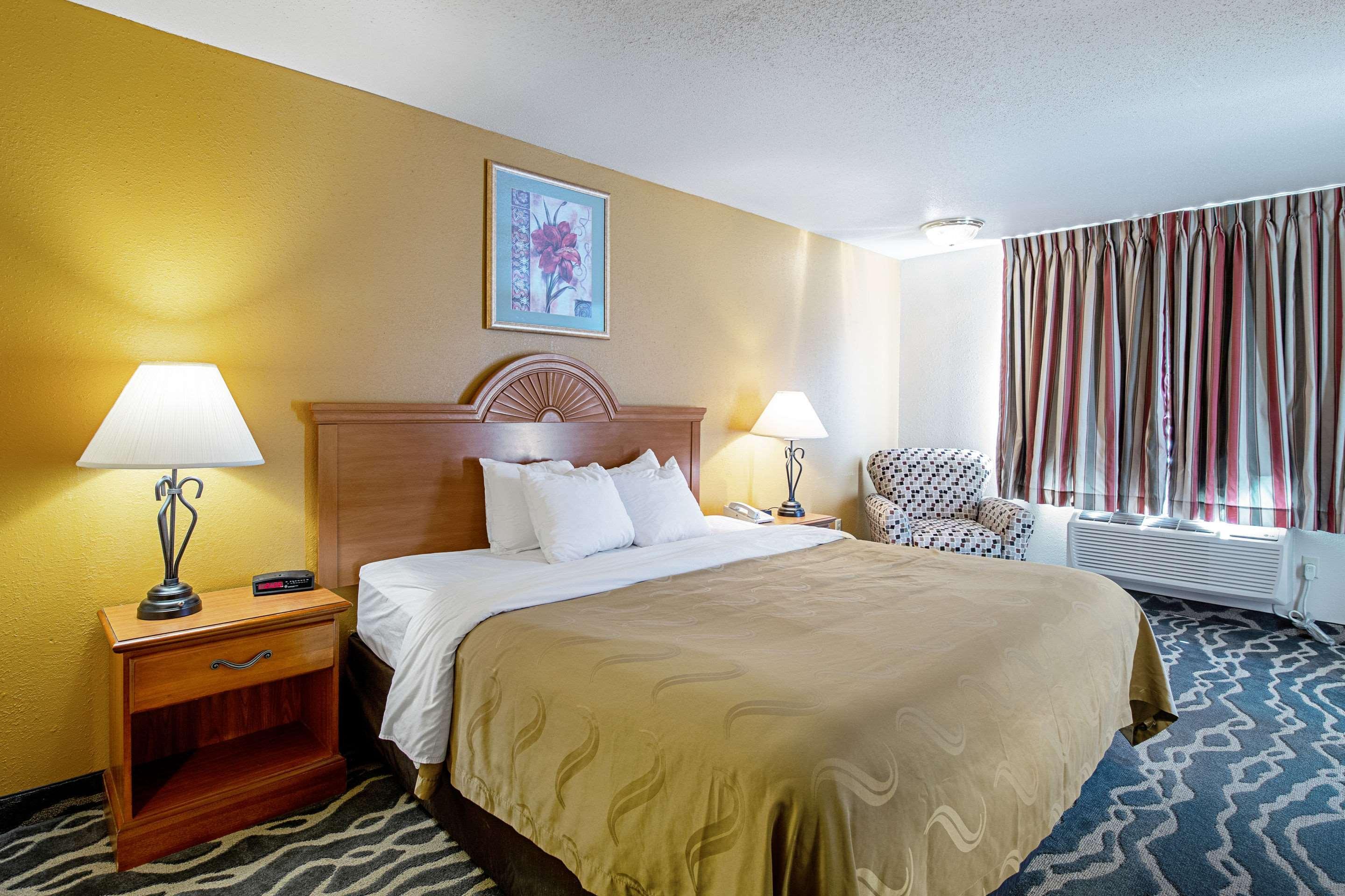 Quality Inn Huron Esterno foto
