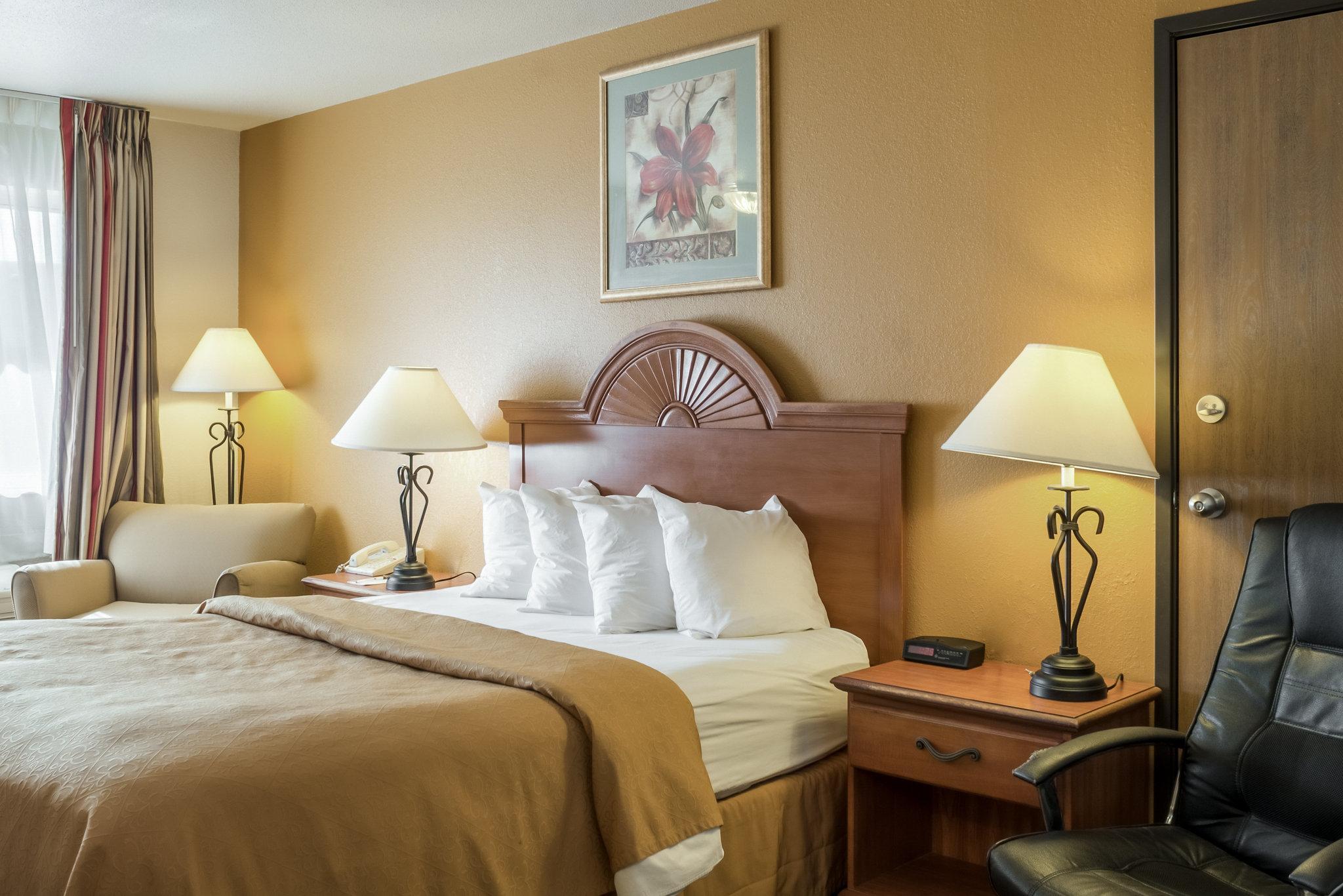 Quality Inn Huron Esterno foto