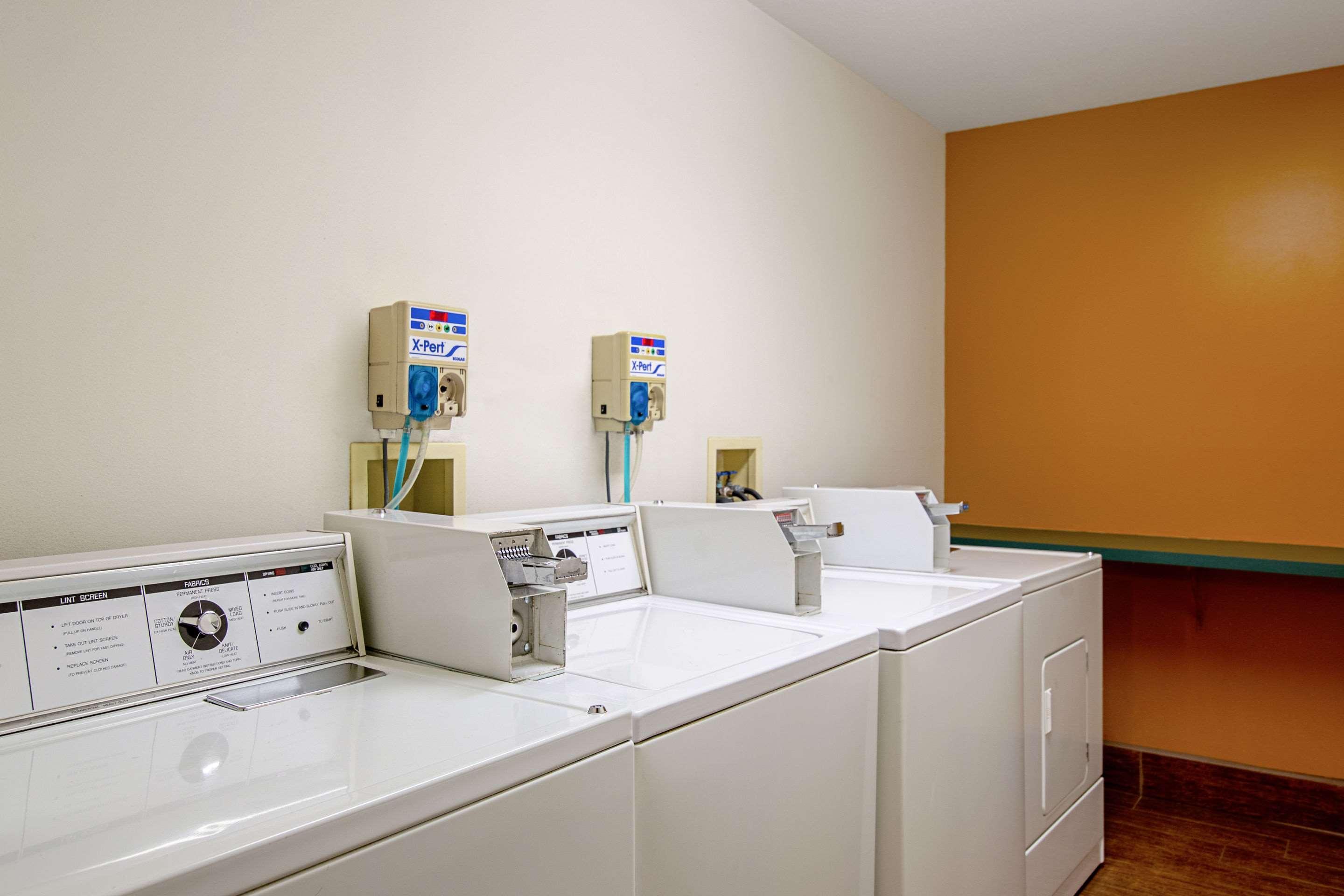 Quality Inn Huron Esterno foto